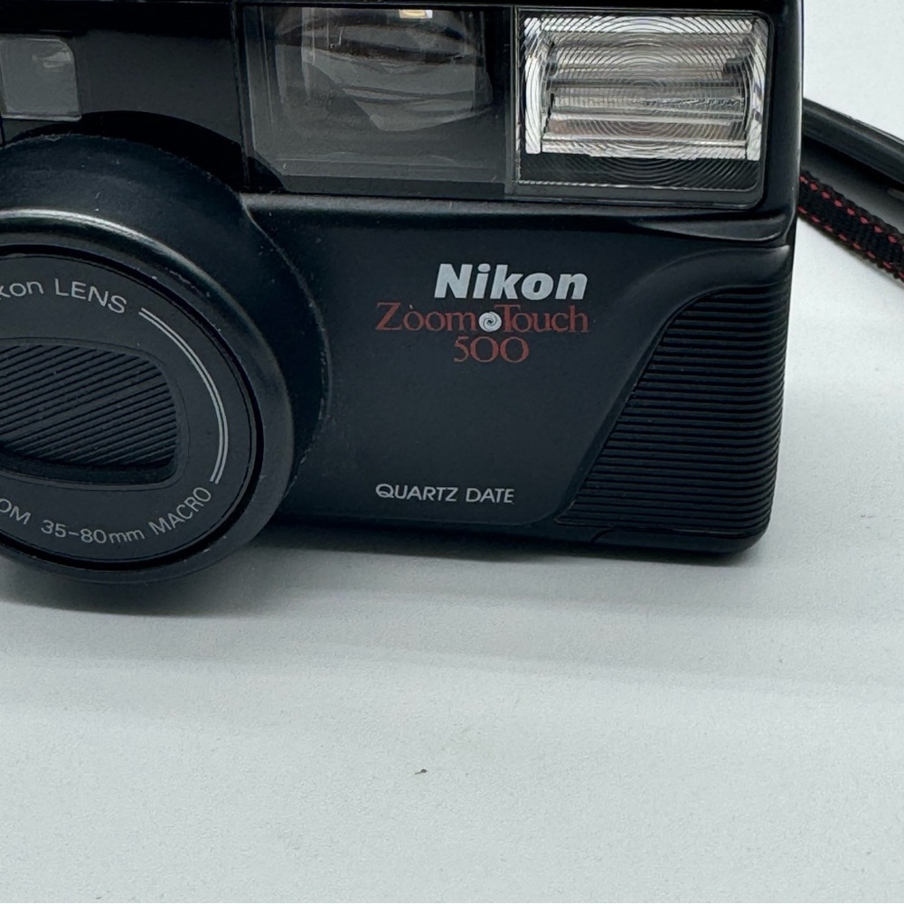 Nikon Zoom Touch Camera 500 SAF Z115 Camera 4 Rolls Kodak Bright Sun and Flash - Picture 2 of 11